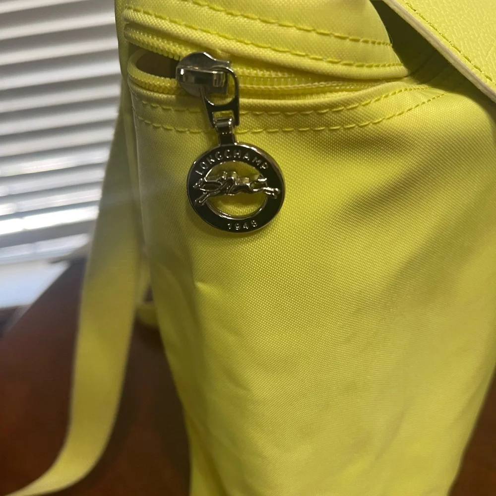 Longchamp Le Pliage Backpack - Picture 5 of 14